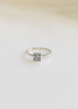 Load image into Gallery viewer, Juno Handmade Ring Silver